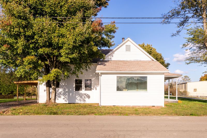836 Binfield Rd, Maryville, TN 37801