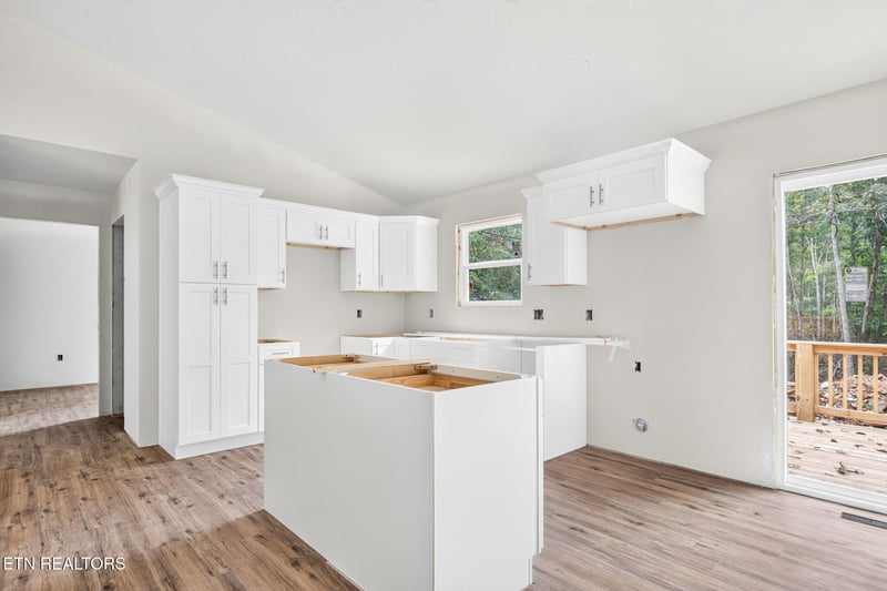 836 Cahita Ln, Crossville, TN 38572