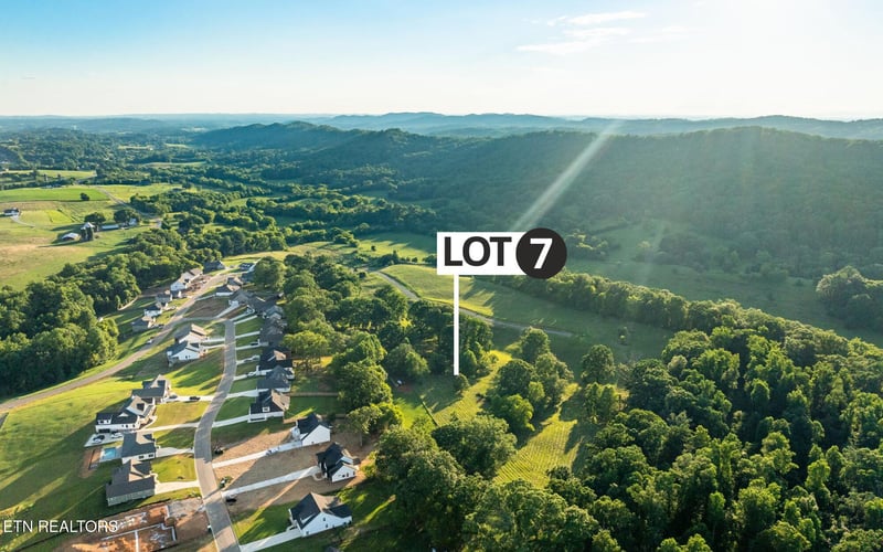 836 Franklin Crossing, Maryville, TN 37804