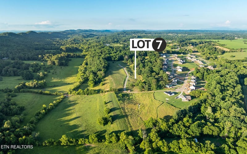 836 Franklin Crossing, Maryville, TN 37804