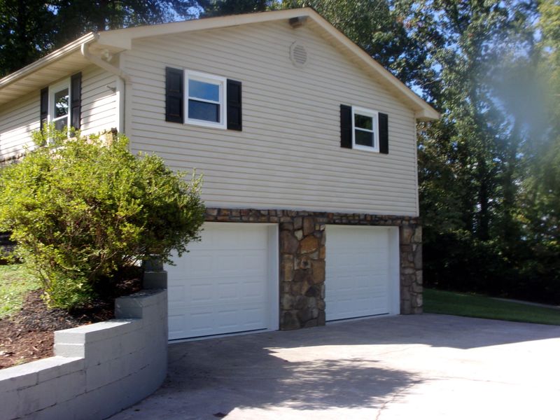 837 Hinkle Estates Dr, Seymour, TN 37865