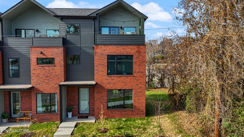 837 N 4th Ave #8, Knoxville, TN 37917