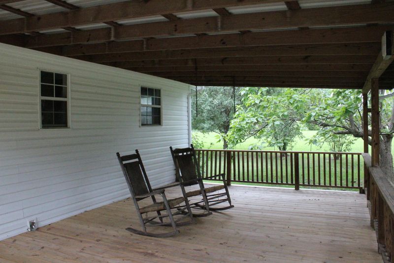 838 Post Oak Dr, Seymour, TN 37865