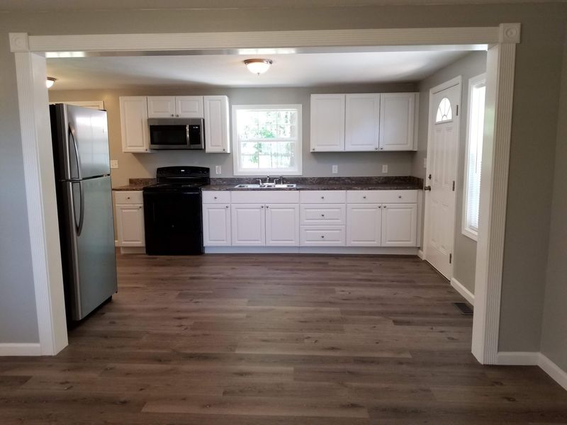 839 Sugarloaf Ln, Seymour, TN 37865