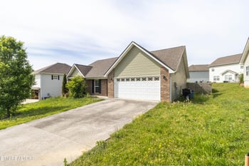 839 Wells Rd, Maryville, TN 37801