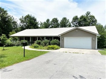 84 Evergreen Pl, Sparta, TN 38583