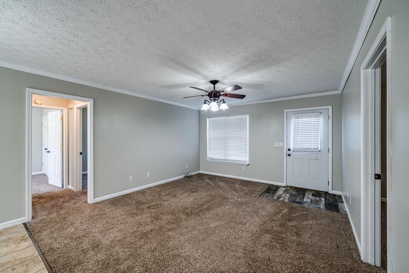 84 Rusty Blue Dr, Crossville, TN 38555