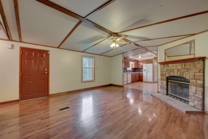 840 Byrams Fork Rd, Andersonville, TN 37705
