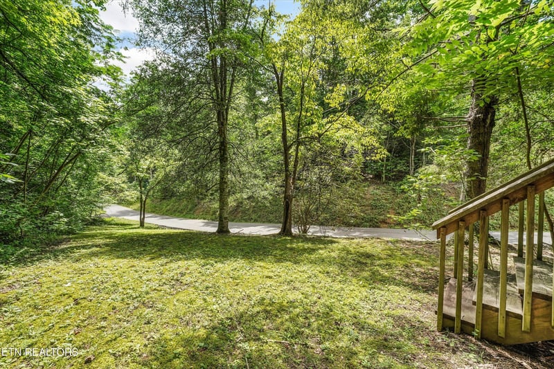 840 E Highland Dr, Gatlinburg, TN 37738