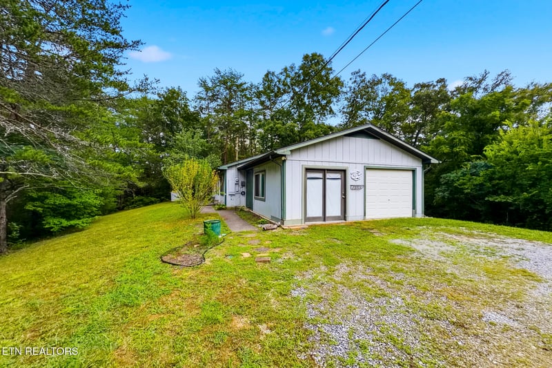 840 Guffy Hollow Rd, Sevierville, TN 37876