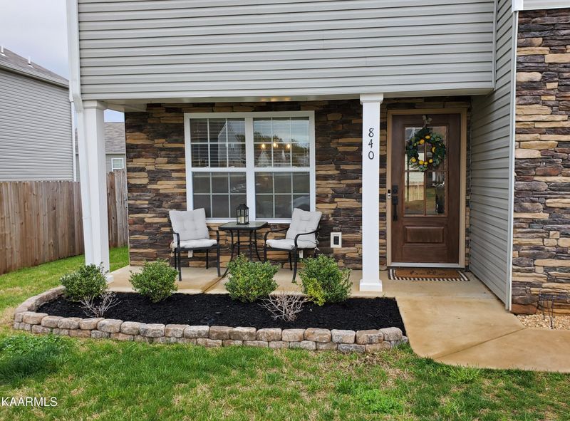 840 Old Towne Loop Dr, Seymour, TN 37865
