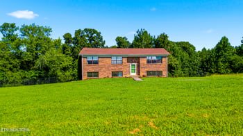 840 Ridge Rd, Madisonville, TN 37354