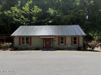 840 Sleepy Hollow Rd, Gatlinburg, TN 37738