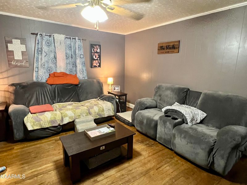 840 Vale St, Loudon, TN 37774