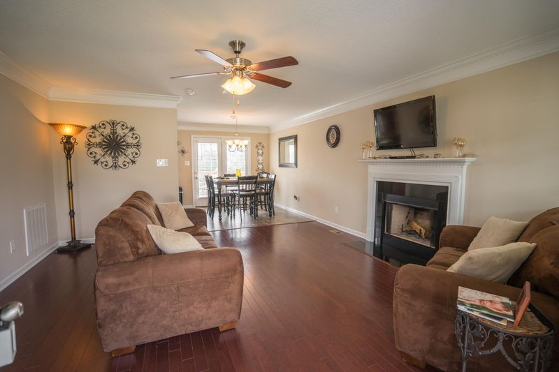 8400 Bowsong Ln #2, Powell, TN 37849