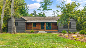 8400 Woodbrook Dr, Knoxville, TN 37919
