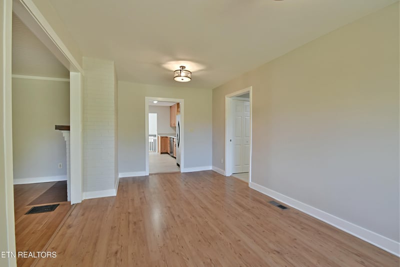 8405 S Northshore Dr, Knoxville, TN 37919