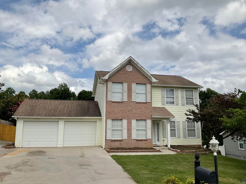 8406 Foxworth Tr, Powell, TN 37849