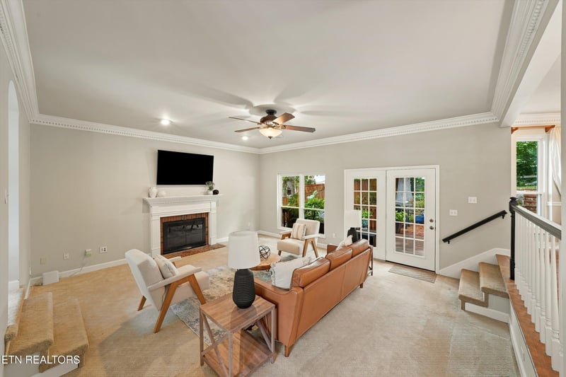 8409 Thornbury Ct, Knoxville, TN 37919