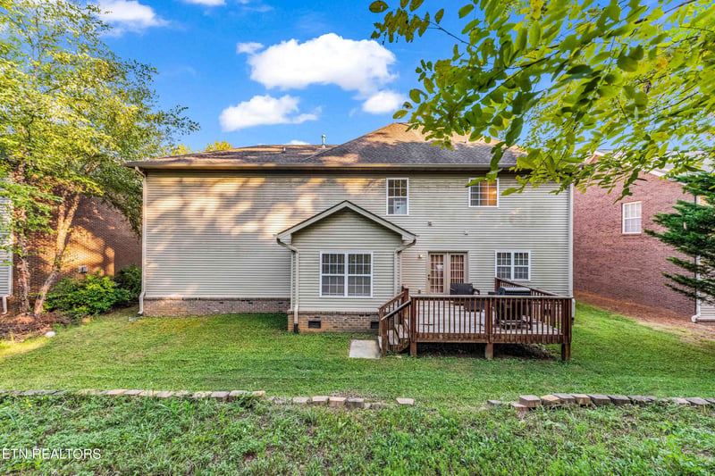 8411 Harbor Cove Dr, Knoxville, TN 37938