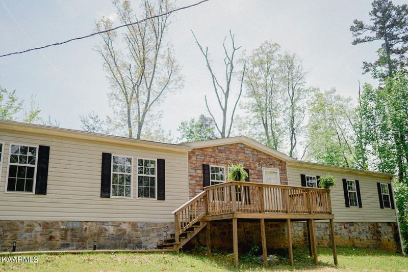 8414 Rolling Woods Way, Corryton, TN 37721