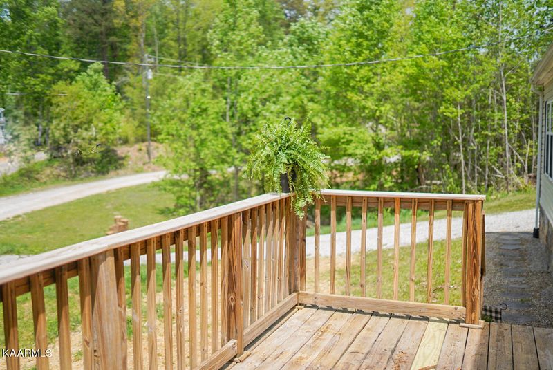 8414 Rolling Woods Way, Corryton, TN 37721