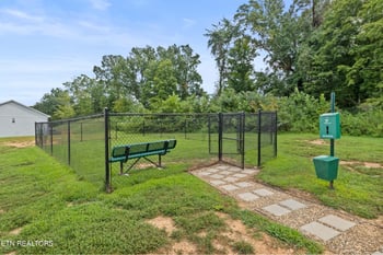 8415 Whisper Ln, Powell, TN 37849