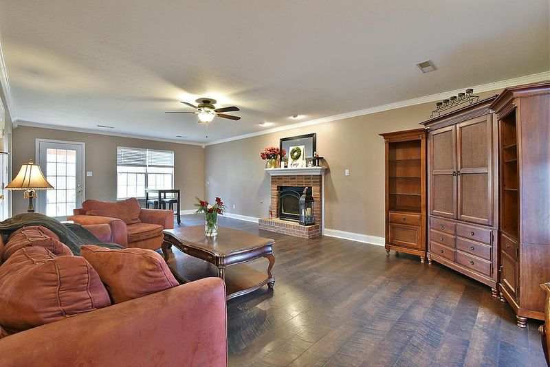 8417 Rayworth Tr, Powell, TN 37849