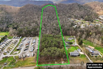 842 E Raccoon Valley Dr, Heiskell, TN 37754
