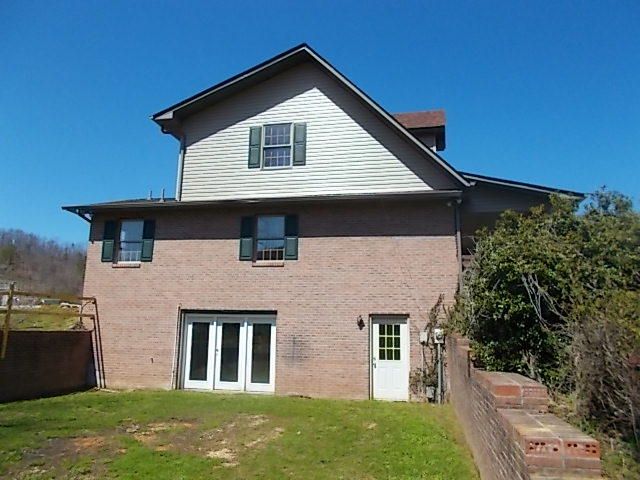 8421 Neubert Springs Rd, Knoxville, TN 37920