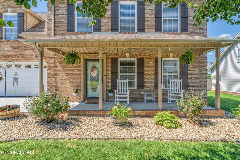 8423 Mari Ben Ln, Corryton, TN 37721