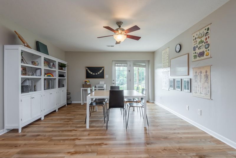 8426 Coppock Rd, Corryton, TN 37721