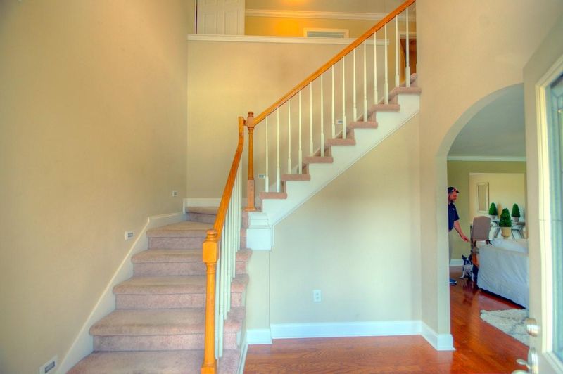 8427 Mari Ben Ln, Corryton, TN 37721
