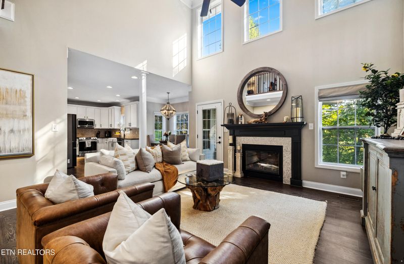 8428 Harbor Cove Dr, Knoxville, TN 37938