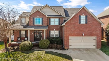 8434 Shoregate Ln, Knoxville, TN 37938