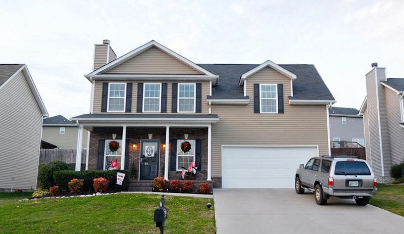8441 Bowsong Ln, Powell, TN 37849