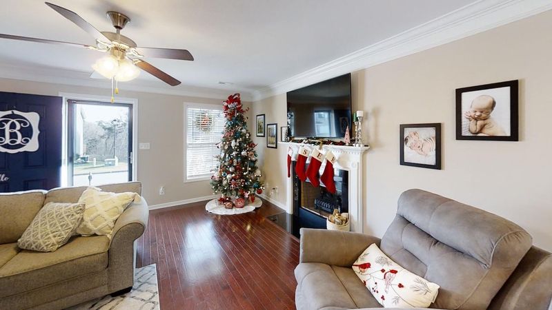 8441 Bowsong Ln, Powell, TN 37849