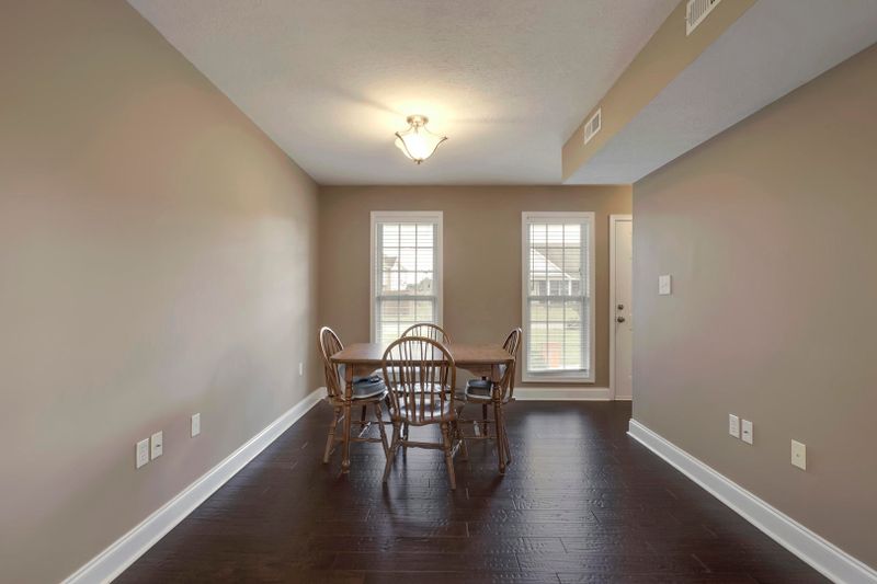 8441 Reality Ln, Corryton, TN 37721