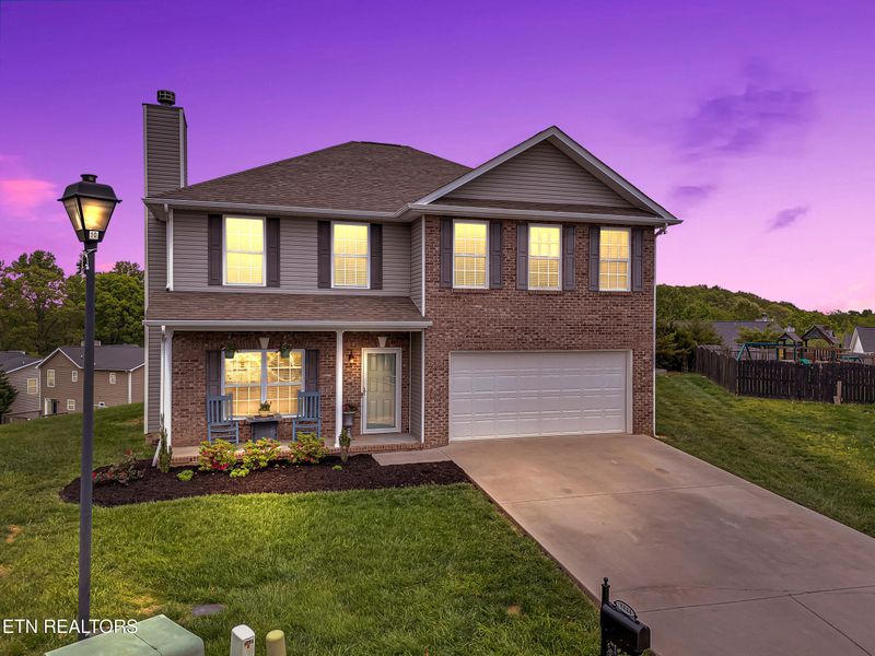8444 Vessel Ln, Powell, TN 37849