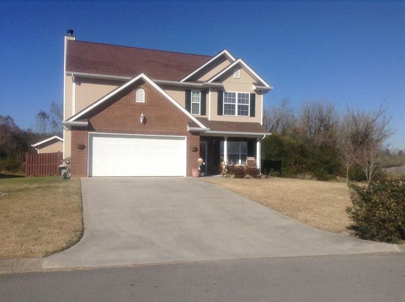 8447 Mari Ben Ln, Corryton, TN 37721