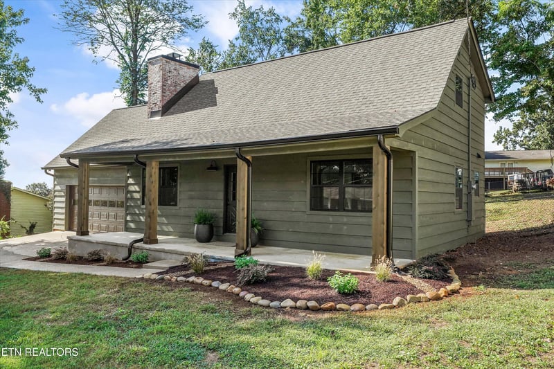 8447 San Marcos Dr, Knoxville, TN 37938