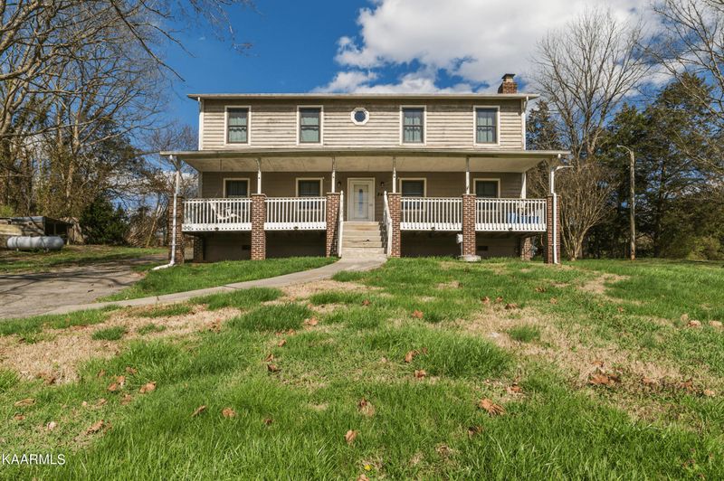 8451 Wood Rd, Corryton, TN 37721