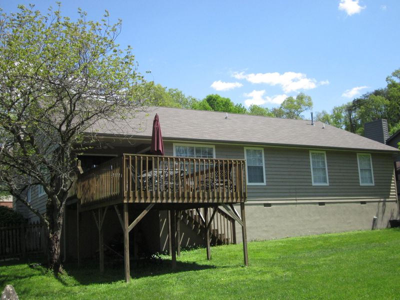 8452 Mecklenburg Ct, Knoxville, TN 37923