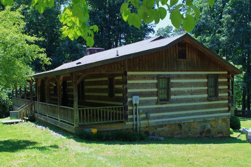 847 County House Rd, Rutledge, TN 37861