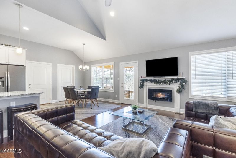 847 Lee Cir, Sevierville, TN 37862