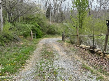 849 Camp Austin Rd, Oakdale, TN 37829