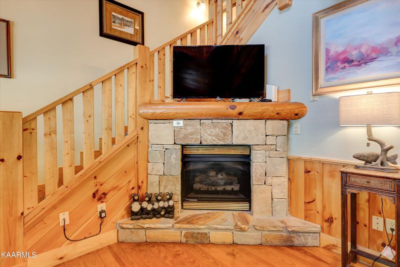 849 Golf View Blvd, Pigeon Forge, TN 37863