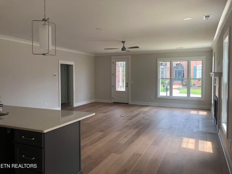 85 Royal Troon Cir, Oak Ridge, TN 37830