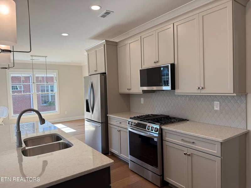 85 Royal Troon Cir, Oak Ridge, TN 37830