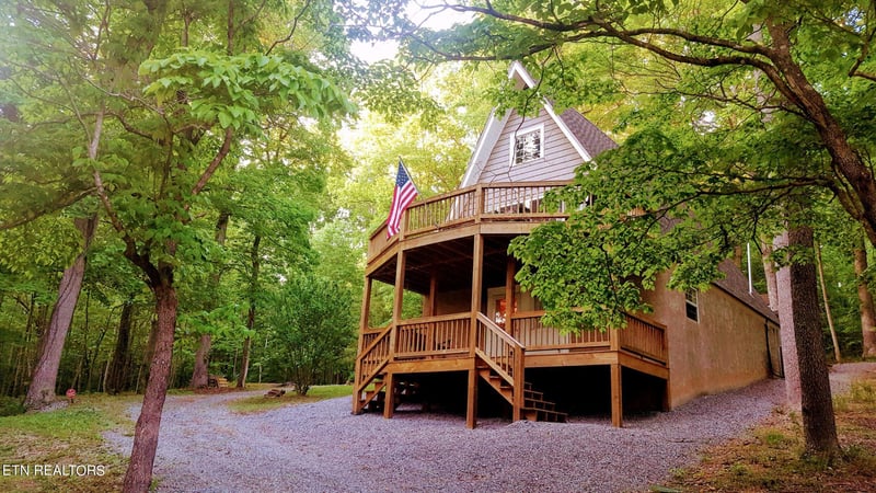 850 Flat Hollow Marina Rd, Speedwell, TN 37870